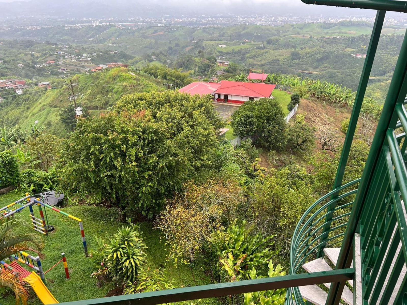 Eco Hotel La Selecta Campestre ペレイラ エクステリア 写真