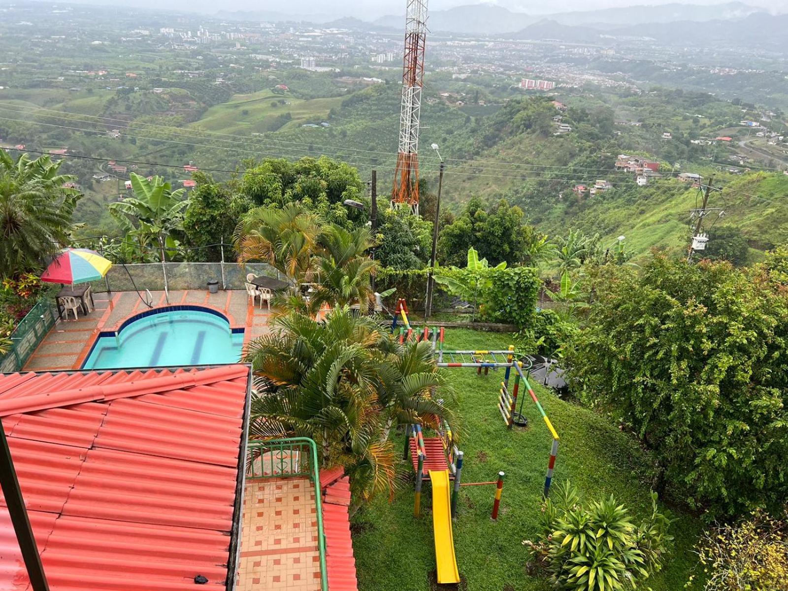 Eco Hotel La Selecta Campestre ペレイラ エクステリア 写真